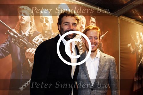 Eindhoven 6 december 2011
Premiere New Kids nitro in pathe Eindhoven. Reinout Oerlemans met Robert de Hoog
Peter Smulders bv