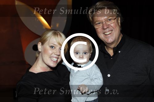 Amsterdam 7 december 2011
Presentatie Playboy met Stacey Rookhuizen bij restaurant Stork. Robert Kranenborg met dochter en kleinkind
Peter Smulders bv