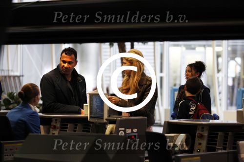 Schiphol 23 december 2011
Ruud Estelle maxim en joelle Gullit vertrekken naar Miami vanaf schiphol.
Peter Smulders bv