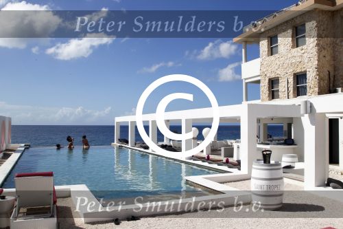 Curacao 5 januari 2011
Hotspots in Curacao. Beachclub en Restaurant Saintt Tropez
Peter Smulders bv