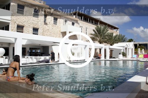 Curacao 5 januari 2011
Hotspots in Curacao. Beachclub en Restaurant Saintt Tropez
Peter Smulders bv