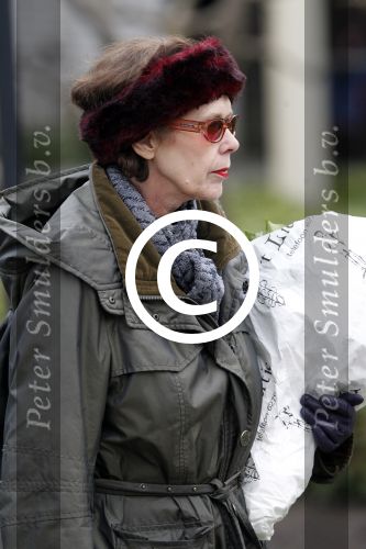 Amsterdam 21 december 2011
Crematie Olga Madsen op westgaarde. Sylvia Kristel
Peter Smulders bv