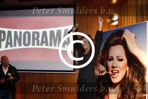 Amsterdam 1 december 2011
Presentatie calender Tatjana in hotel l europe. 
Patricia Paay en Patt Brard reiken hem uit.
Peter Smulders bv