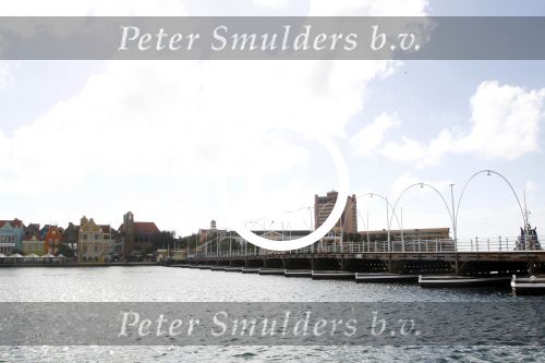 Curacao 5 januari 2011
Hotspots in Curacao. Willemstad en de pondjesbrug
Peter Smulders bv