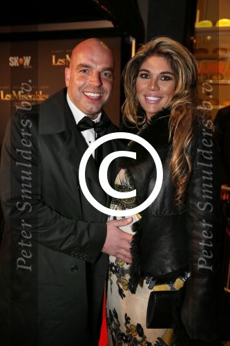 Amsterdam 9 januari 2012
Premiere les Miserables in Tuschinski. Andy vd Meijde met zwangere vriendin
Peter Smulders bv