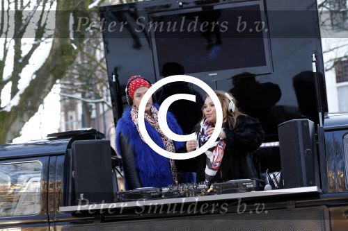 Amsterdam 16 januari 2013
Bas Costers als dj ter promotie van de amsterdam fashion week op de cornelis schuytstraat.
Peter Smulders bv