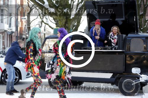 Amsterdam 16 januari 2013
Bas Costers als dj ter promotie van de amsterdam fashion week op de cornelis schuytstraat.
Peter Smulders bv