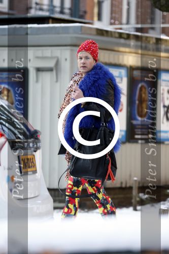 Amsterdam 16 januari 2013
Bas Costers als dj ter promotie van de amsterdam fashion week op de cornelis schuytstraat.
Peter Smulders bv