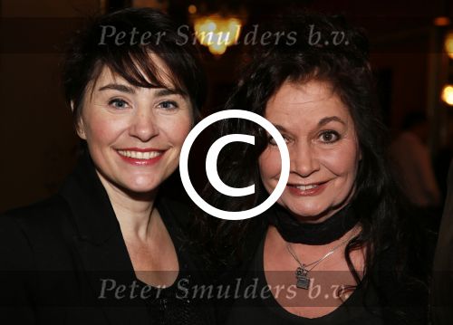 Amsterdam 13 januari 2012
Rob de Nijs 70 jaar concert in carre. Henriette de Nijs met Joshi en Belinda Meuldijk
Peter Smulders bv