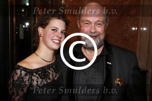 Amsterdam 21 december 2012
Premiere kerstcircus in carre. Bert Simhoffer met vrouw
Peter Smulders bv