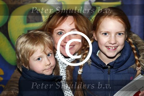 Amsterdam 13 januari 2013
Voorstelling Shrek in het RAI theater. Bianca Krijgsman met kinderen
Peter Smulders bv