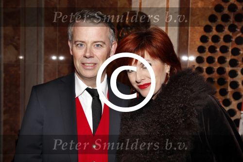 Amsterdam 21 december 2012
Premiere kerstcircus in carre. Chazia Mourali met vriend Marc Schroder
Peter Smulders bv