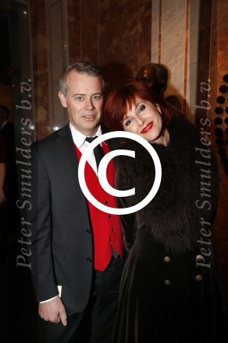 Amsterdam 21 december 2012
Premiere kerstcircus in carre. Chazia Mourali met vriend Marc Schroder
Peter Smulders bv
