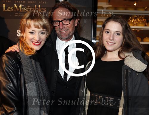 Amsterdam 9 januari 2012
Premiere les Miserables in Tuschinski. Eric v Tijn met dochter en Noortje Herlaar
Peter Smulders bv