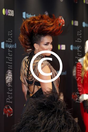 Amsterdam 22 december 2012
Radio 538 Jingle balls in het ziggo dome. Eva Simons met vriend
Peter Smulders bv
