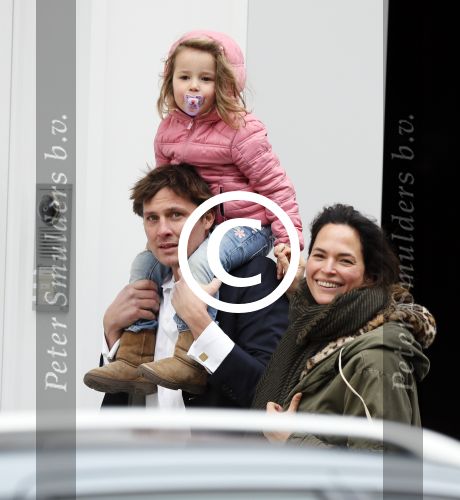 Amsterdam 20 december 2012
Evelyne Struijk met vriend en dochter op de pc hooftstraat.
Peter Smulders bv