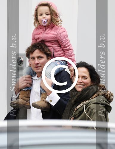 Amsterdam 20 december 2012
Evelyne Struijk met vriend en dochter op de pc hooftstraat.
Peter Smulders bv