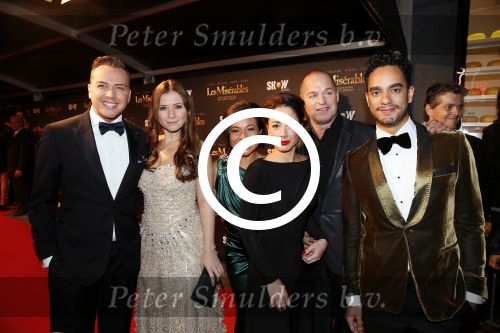 Amsterdam 9 januari 2012
Premiere les Miserables in Tuschinski. jamai  Tony Neef Nurlaila Celine Purcell Suzan Seegers en Freek Bartels
Peter Smulders bv