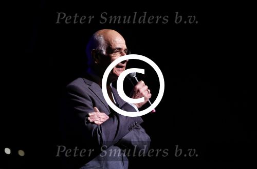 Amsterdam 13 januari 2012
Rob de Nijs 70 jaar concert in carre. Frits Spits
Peter Smulders bv