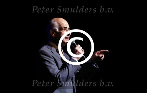 Amsterdam 13 januari 2012
Rob de Nijs 70 jaar concert in carre. Frits Spits
Peter Smulders bv