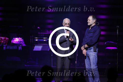 Amsterdam 13 januari 2012
Rob de Nijs 70 jaar concert in carre. Frits Spits
Peter Smulders bv