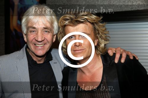 Uitgeest 14 januari 2013
Nieuwjaarsreceptie Henk Geels in Bobs saloon. Hans Klok met Ger Copper
Peter Smulders bv