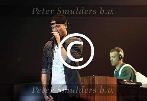 Amsterdam 22 december 2012
Radio 538 Jingle balls in het ziggo dome. Gers Padoel met zijn broertje Robbie
Peter Smulders bv
