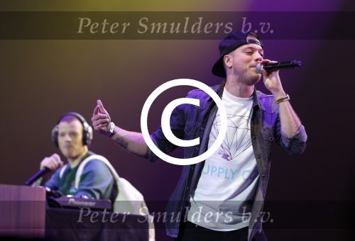 Amsterdam 22 december 2012
Radio 538 Jingle balls in het ziggo dome. Gers Padoel met zijn broertje Robbie
Peter Smulders bv