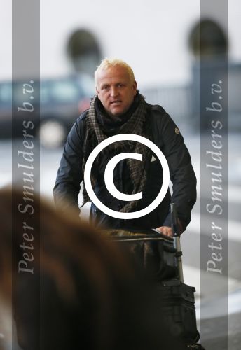 Schiphol 27 december 2012
Gordon vertrekt met zijn nieuwe vriend Robbert op vakantie naar Rio de Janeiro.
Peter Smulders bv