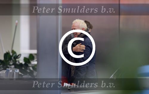 Schiphol 27 december 2012
Gordon vertrekt met zijn nieuwe vriend Robbert op vakantie naar Rio de Janeiro.
Peter Smulders bv