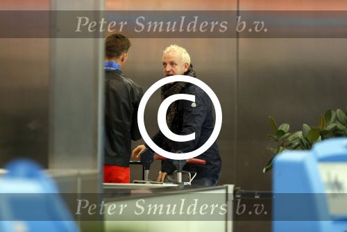 Schiphol 27 december 2012
Gordon vertrekt met zijn nieuwe vriend Robbert op vakantie naar Rio de Janeiro.
Peter Smulders bv