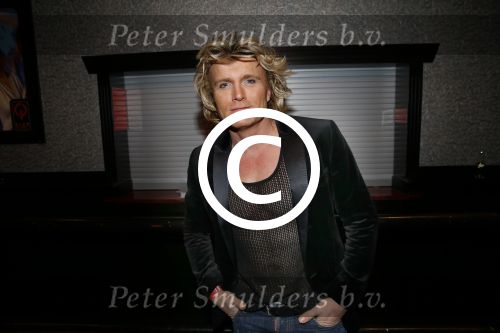 Uitgeest 14 januari 2013
Nieuwjaarsreceptie Henk Geels in Bobs saloon. Hans Klok met Linda Dubbeldeman
Peter Smulders bv