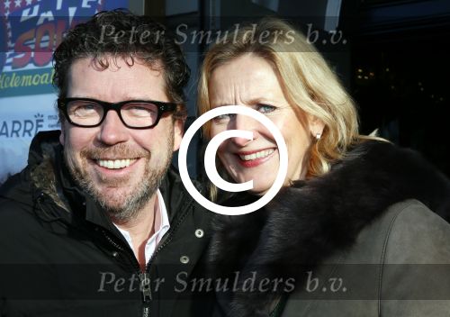 Amsterdam 13 januari 2012
Rob de Nijs 70 jaar concert in carre. Henkjan Smits met vrouw
Peter Smulders bv