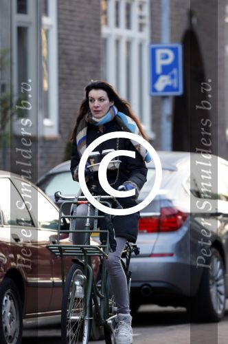 Amsterdam 13 januari 2013
Irene v d Laar op de fiets.
Peter Smulders bv