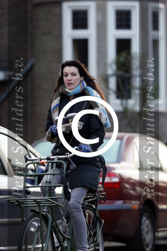 Amsterdam 13 januari 2013
Irene v d Laar op de fiets.
Peter Smulders bv