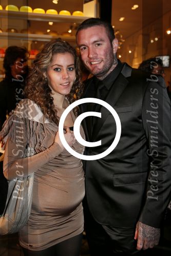 Amsterdam 9 januari 2012
Premiere les Miserables in Tuschinski. Jamie Saunders met zwangere vriendin
Peter Smulders bv
