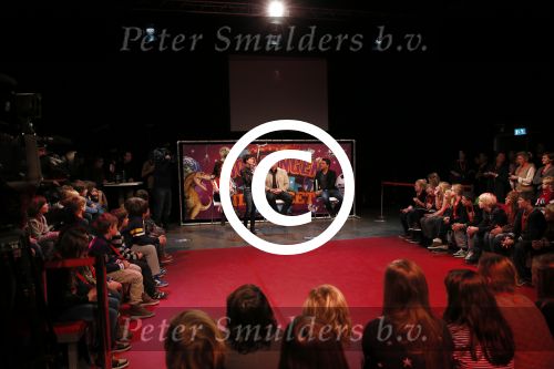 Amsterdam 16 januari 2013
College tour voor kinderen in nemo gepresenteerd door Vivienne v d Assem met Jan Smit Naomi v As en Andre Kuipers.
Peter Smulders bv
