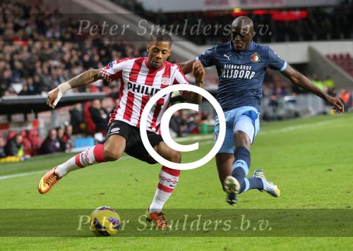 Eindhoven, 30 Januari 2013
1/4 Finale KNVB Beker PSV-Feyenoord, Seizoen 2012-2013, eindstand 2-1
Jeremain Lens wordt zwaar verdeigd door Bruno Martins Indi
Foto Peter Smulders BV