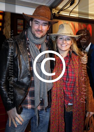 Amsterdam 14 januari 2013
Premiere Django in Tuschinski. Jeroen Nieuwenhuize met vrouw
Peter Smulder bv