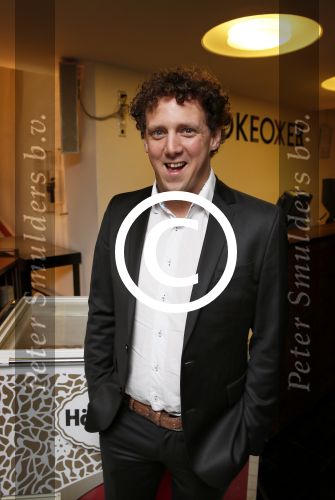 Utrecht 5 januari 2012
Premiere show Tineke Schouten in schouwburg Utrecht. Jochem Meijer
Peter Smulders bv