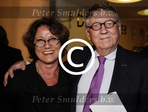 Utrecht 5 januari 2012
Premiere show Tineke Schouten in schouwburg Utrecht. John Lanting met vrouw
Peter Smulders bv