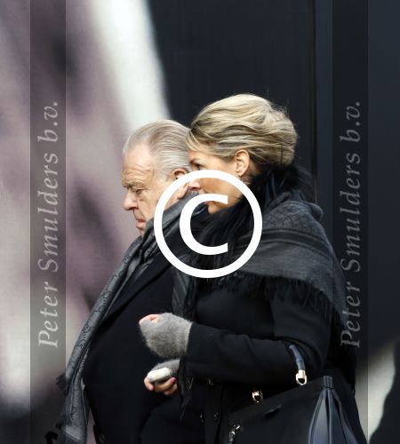 Amsterdam 13 januari 2013
John v Dijk met zijn vrouw op de pc hooftstraat.
Peter Smulders bv