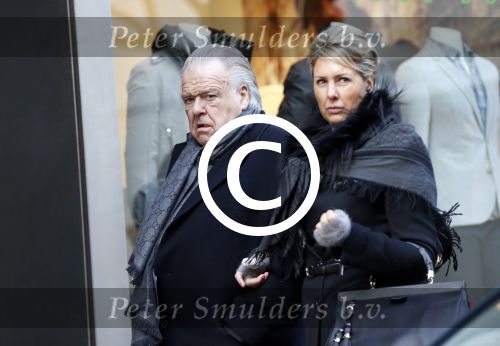 Amsterdam 13 januari 2013
John v Dijk met zijn vrouw op de pc hooftstraat.
Peter Smulders bv