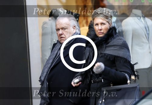 Amsterdam 13 januari 2013
John v Dijk met zijn vrouw op de pc hooftstraat.
Peter Smulders bv
