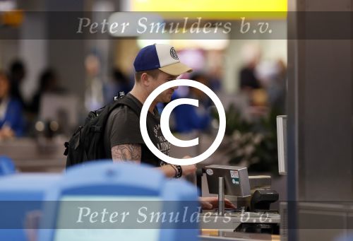 Schiphol 27 december 2012
Josje Huisman (K3) en vriend Johnny de Mol vertrekken vanaf schiphol op vakantie naar Rio de Janeiro.
Peter Smulders bv