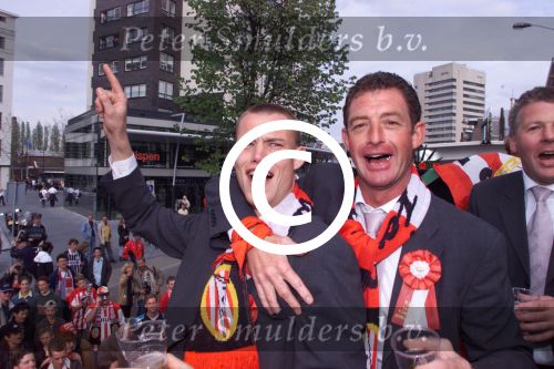 Eindhoven 6 mei 2001
PSV-Heerenveen 3-0
PSV Landskampioen 2000/2001
Kevin Hofland en Ernie Brandts
Peter Smulders bv