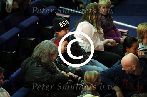 Amsterdam 13 januari 2013
Voorstelling Shrek in het RAI theater. de man van Kim Lian v d Meij Daniel met moeder en kinderen
Peter Smulders bv