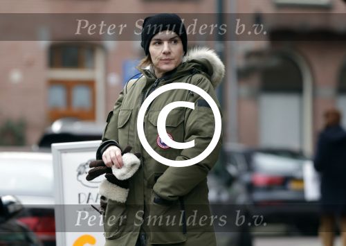 Amsterdam 14 januari 2013
Kim v Kooten met vlekken in haar gezicht op straat.
Peter Smulders bv