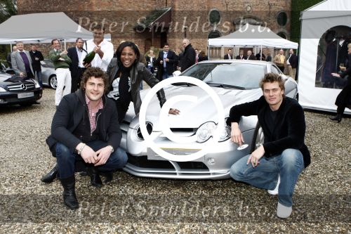 Breukelen 5 april 2008
Mercedes dealer stern presenteert nieuwe modellen bij ksteel Neijenrode. Koert-Jan de Bruijn Winston Post Edsilia Rombley en Arnoud Zuijdendorp bij mercedes mc Claren slr
Peter Smulders bv