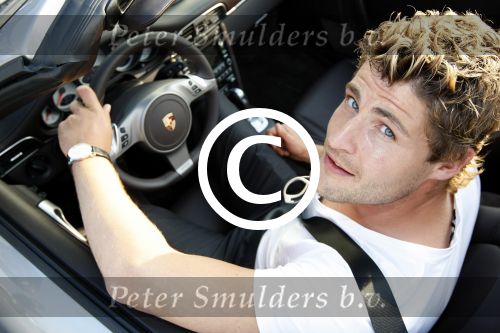 Heteren 29 juni 2009
Opening winkel bij porsche centrum Geldrland met div bn ers waaronder
Koert-Jan de Bruijn Anouk Smulders Tom Sebastian  en Jeroen v Koningsbrugge.
Eigenaar van Porsche centrum is Mark Wegh.
Peter Smulders bv